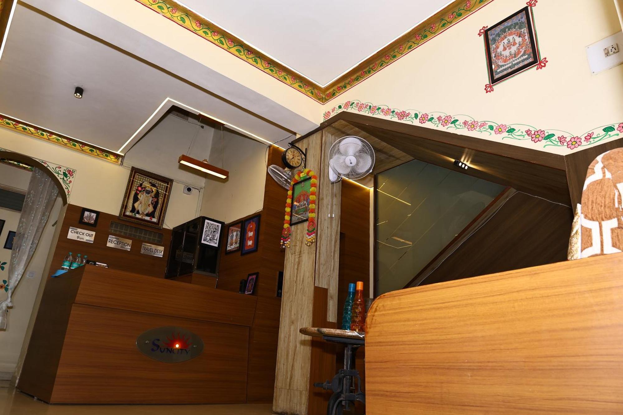 Hotel Suncity By Sharnam Nathdwara Bagian luar foto